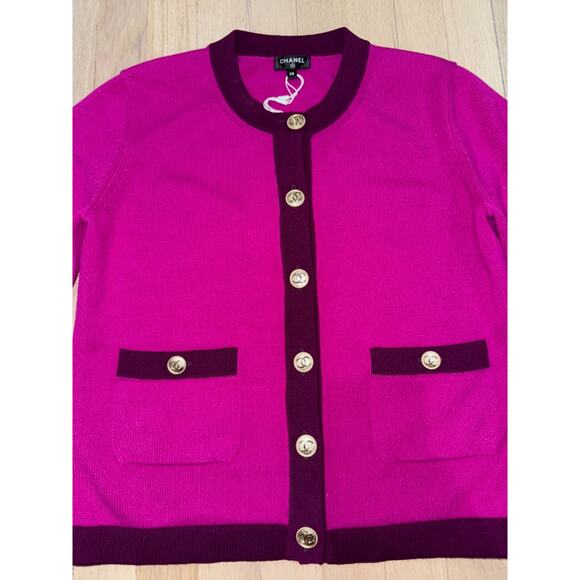 Chanel 20A Purple Pink Cashmere Gold CC Logo Long Sleeve Cardigan Sweater 38 - Picture 5 of 11